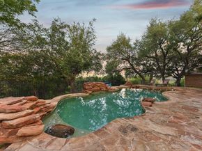 449 Santaluz LN, Austin TX 78732