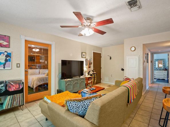 4606 S 2nd ST, Austin TX 78745