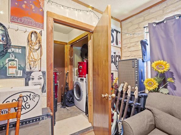 4606 S 2nd ST, Austin TX 78745