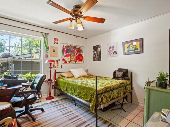 4606 S 2nd ST, Austin TX 78745