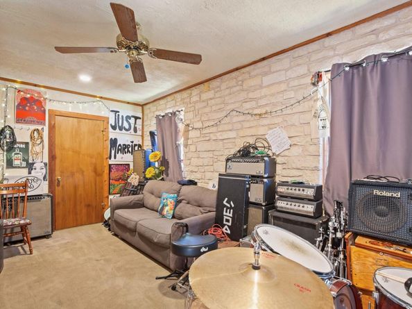 4606 S 2nd ST, Austin TX 78745