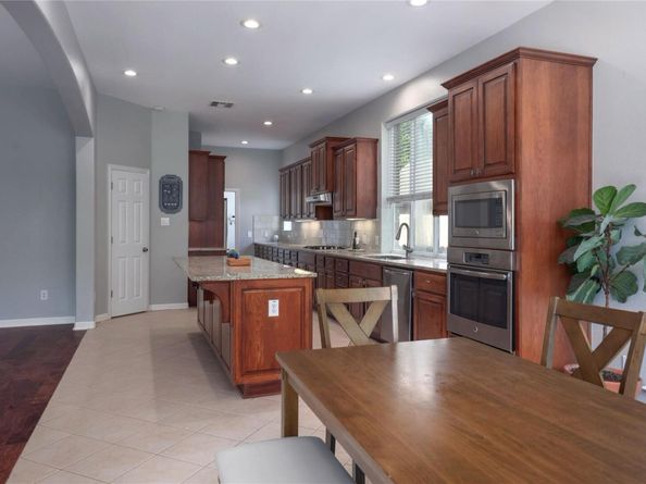 2279 Fernspring DR, Round Rock TX 78665