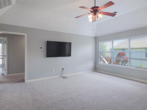 2279 Fernspring DR, Round Rock TX 78665