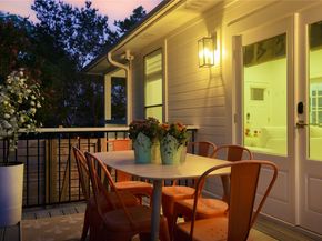 1018 Shelley Ave, Austin TX 78703