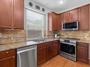 6531 Clairmont DR, Austin TX 78749