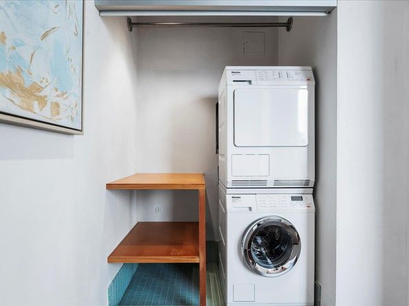 360 Nueces ST 4211, Austin TX 78701