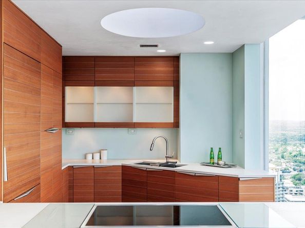 360 Nueces ST 4211, Austin TX 78701