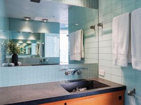 360 Nueces ST 4211, Austin TX 78701