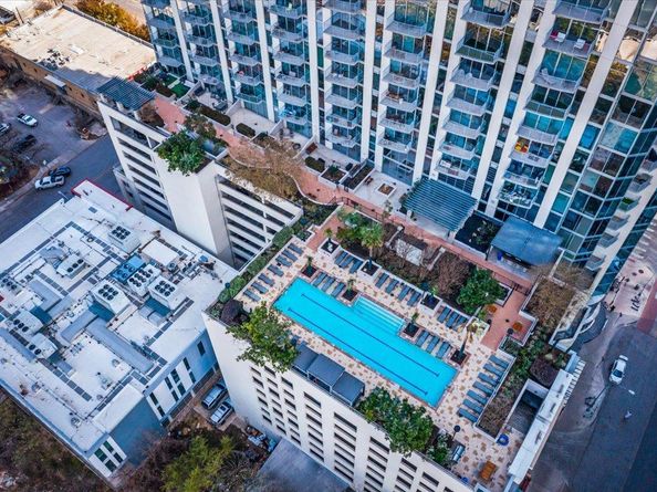 360 Nueces ST 4211, Austin TX 78701