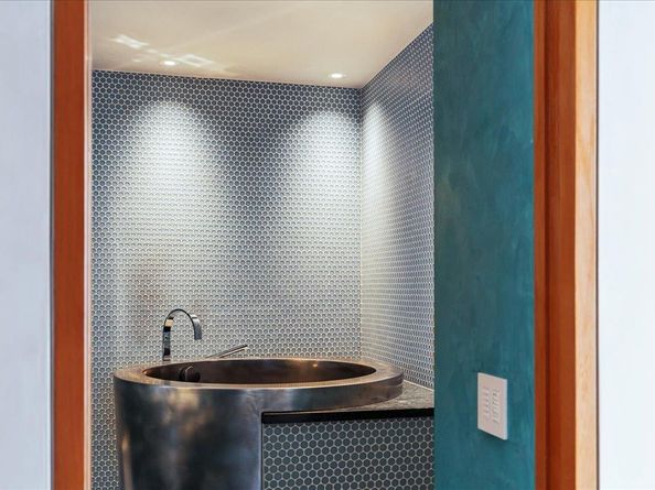 360 Nueces ST 4211, Austin TX 78701