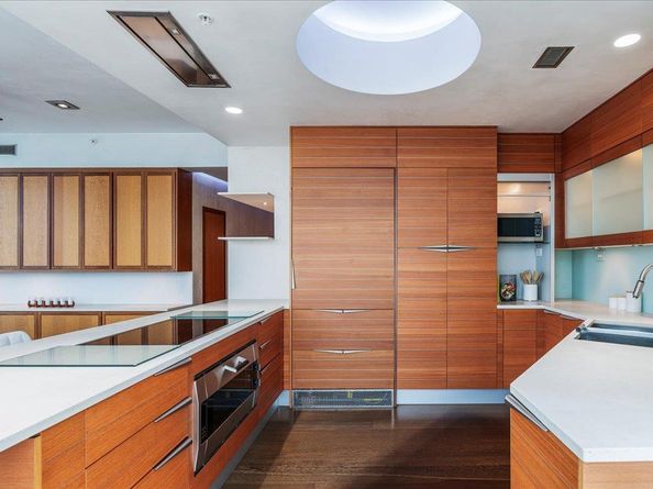 360 Nueces ST 4211, Austin TX 78701