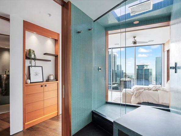 360 Nueces ST 4211, Austin TX 78701