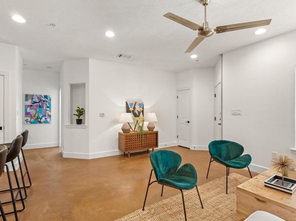 1807 Poquito ST 44, Austin TX 78702