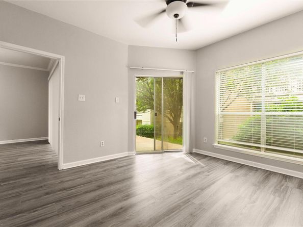 2450 Wickersham LN 1001, Austin TX 78741
