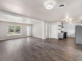 5302 Robinsdale LN, Austin TX 78723