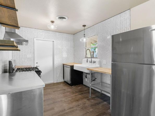 5302 Robinsdale LN, Austin TX 78723