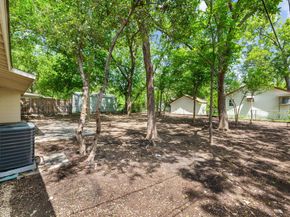 5302 Robinsdale LN, Austin TX 78723