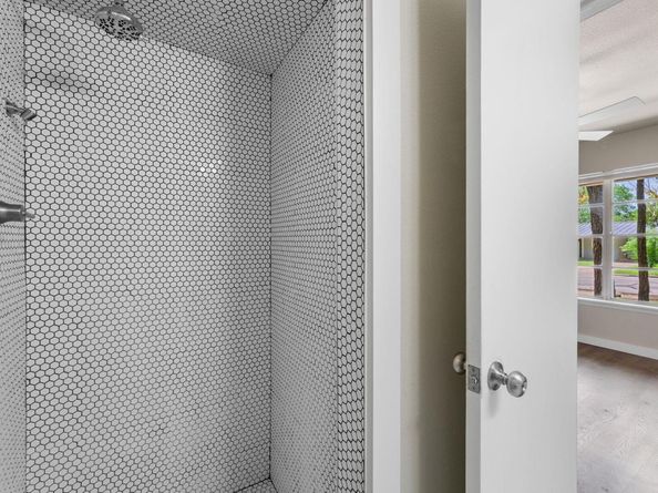 5302 Robinsdale LN, Austin TX 78723