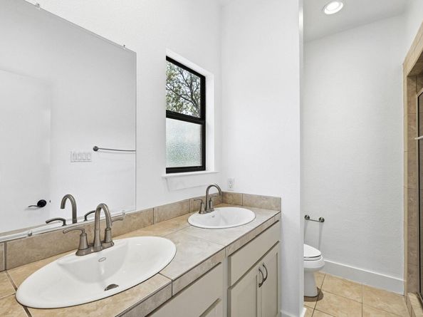 4610 Windy Brook DR B, Austin TX 78723