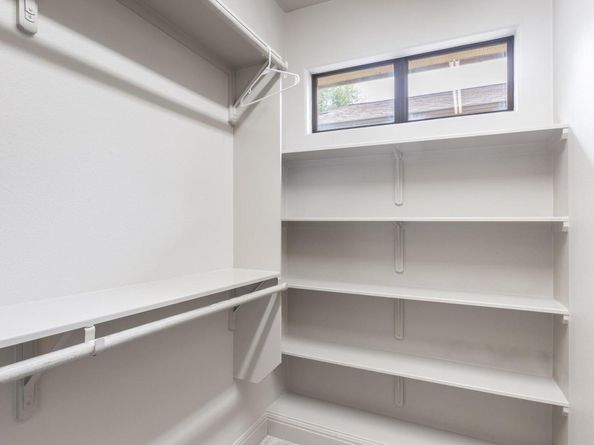 2310 Thornton RD A, Austin TX 78704