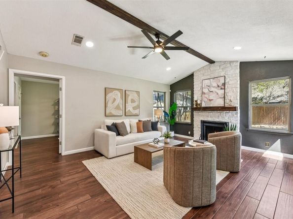 4910 Pelham DR, Austin TX 78727