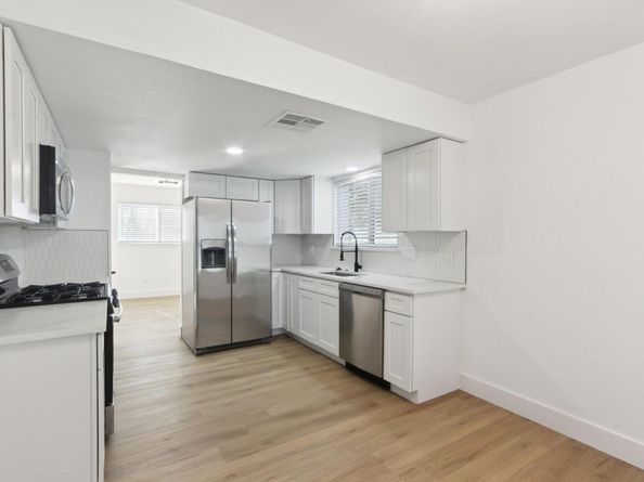 12127 Cabana LN, Austin TX 78727