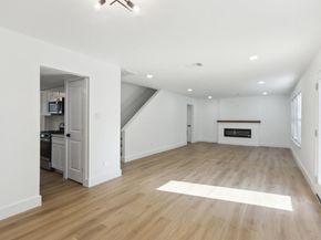 12127 Cabana LN, Austin TX 78727