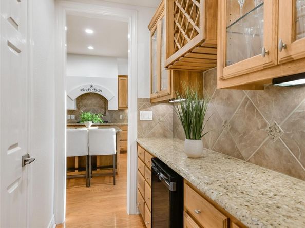 9106 Deer Shadow PASS, Austin TX 78733