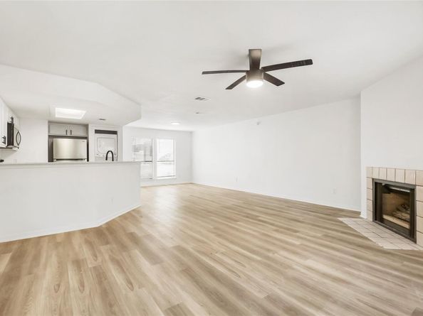 923 E 41st ST 105, Austin TX 78751