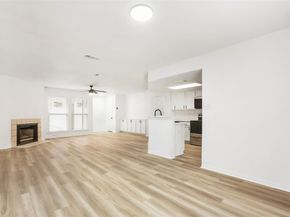 923 E 41st ST 105, Austin TX 78751