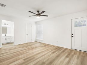 923 E 41st ST 105, Austin TX 78751