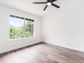 201 Timpanagos DR, Lakeway TX 78734