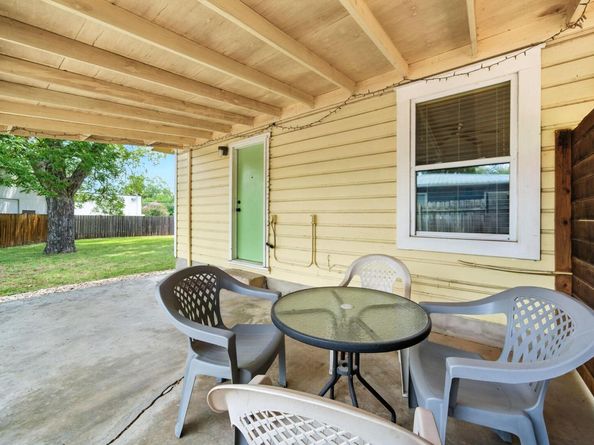 2403 S 2nd ST, Austin TX 78704