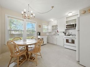 2403 S 2nd ST, Austin TX 78704