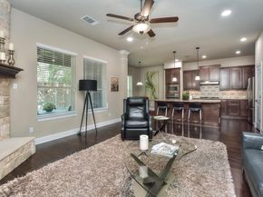 9550 Savannah Ridge DR 43, Austin TX 78726