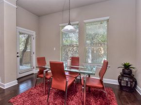9550 Savannah Ridge DR 43, Austin TX 78726