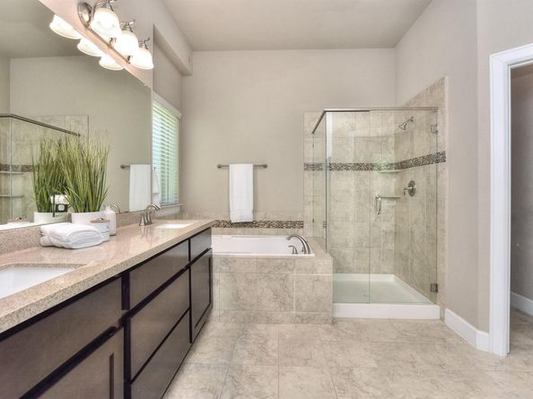 9550 Savannah Ridge DR 43, Austin TX 78726
