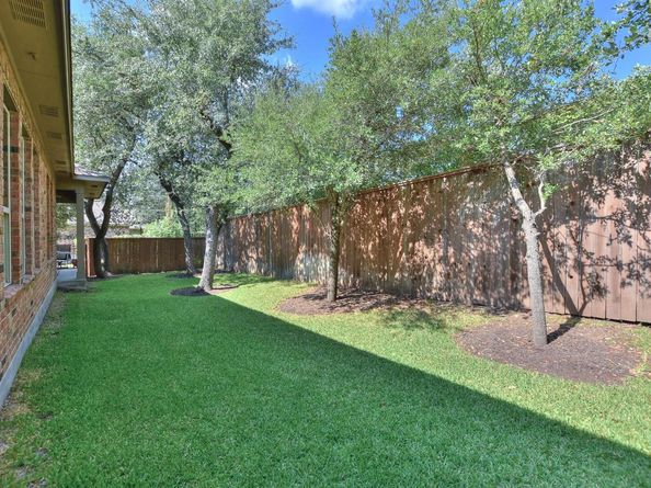 9550 Savannah Ridge DR 43, Austin TX 78726
