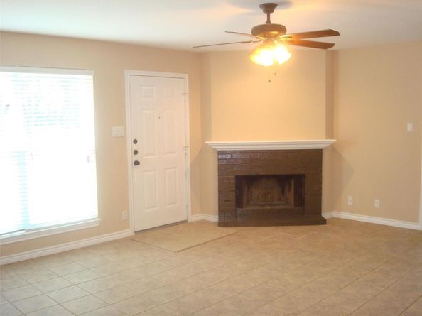 510 Hedgewood DR, Georgetown TX 78628