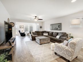 504 Hereford LN, Georgetown TX 78633