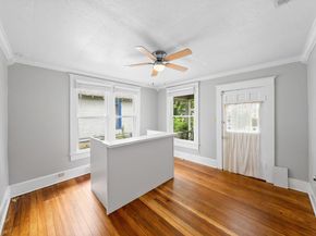 2032 E Cesar Chavez ST, Austin TX 78702