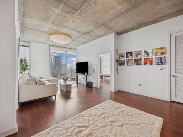 360 Nueces ST 3309, Austin TX 78701