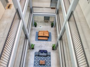 908 Nueces ST 18, Austin TX 78701