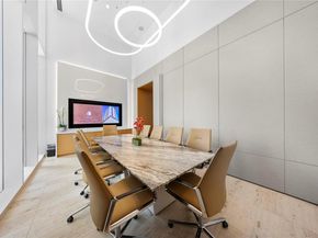 313 W 17th ST 1702, Austin TX 78701