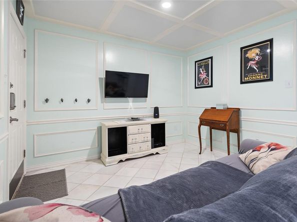 2450 Ashdale DR D206, Austin TX 78757