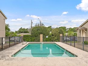 2450 Ashdale DR D206, Austin TX 78757