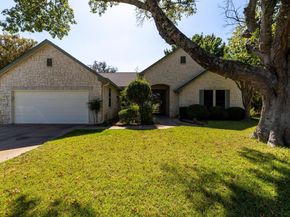 133 Crystal Springs DR, Georgetown TX 78633
