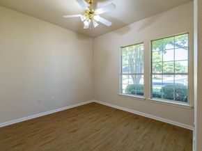 133 Crystal Springs DR, Georgetown TX 78633