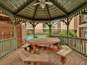 2104 Cullen Ave 202, Austin TX 78757