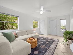 2104 Cullen Ave 202, Austin TX 78757